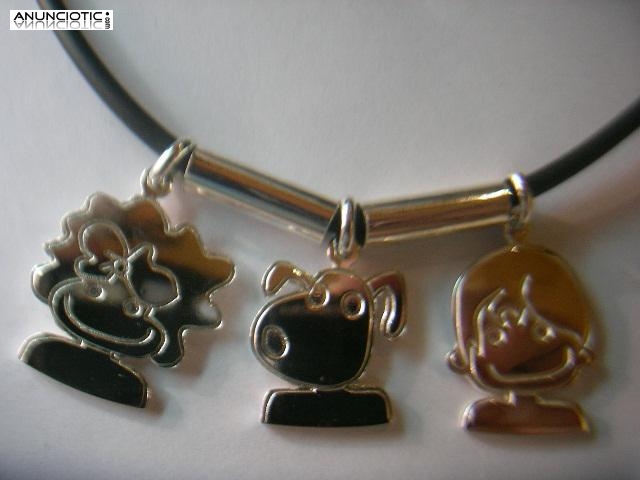 COLGANTE NI&Ntilde;OS/NI&Ntilde;AS EN ORO &oacute; PLATA