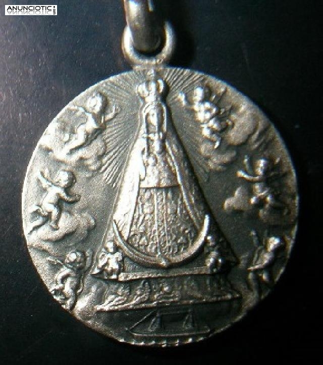 MEDALLA VIRGEN BEGO&Ntilde;A EN ORO Y EN PLATA.