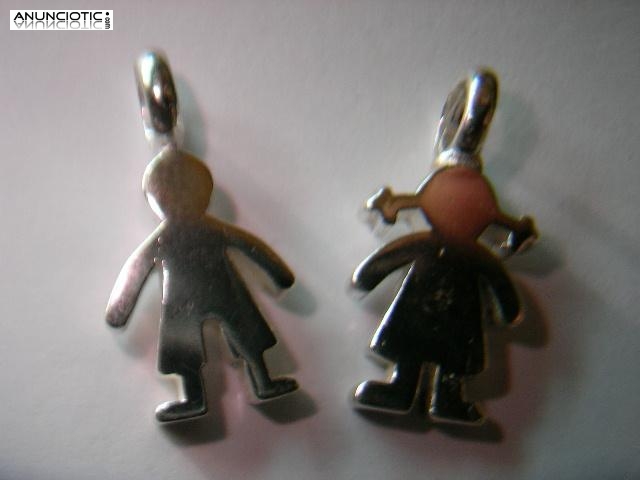 COLGANTE NI&Ntilde;OS/NI&Ntilde;AS EN ORO &oacute; PLATA