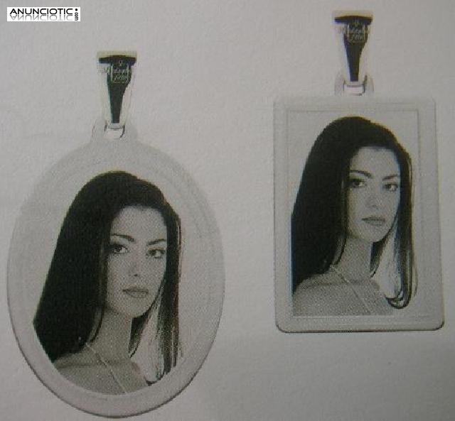 FOTOMEDALLA en oro &oacute; plata.