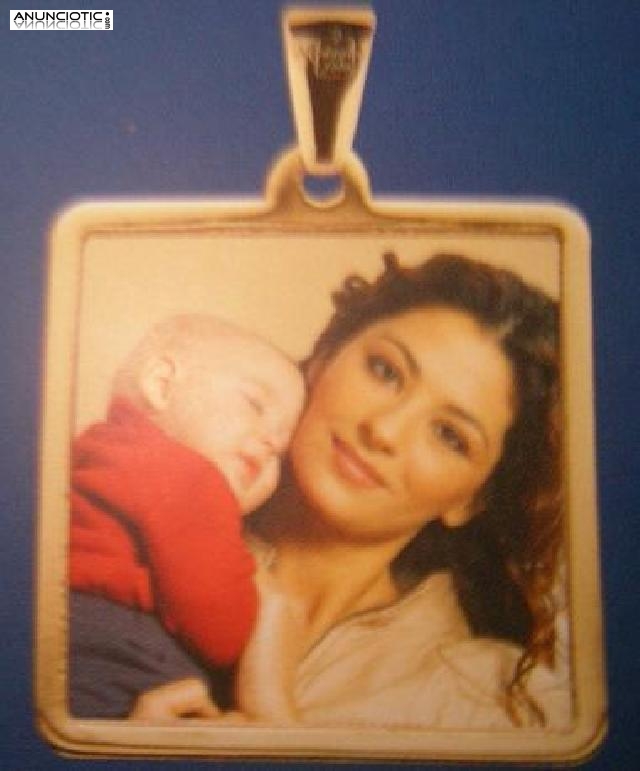 FOTOMEDALLA en oro &oacute; plata.