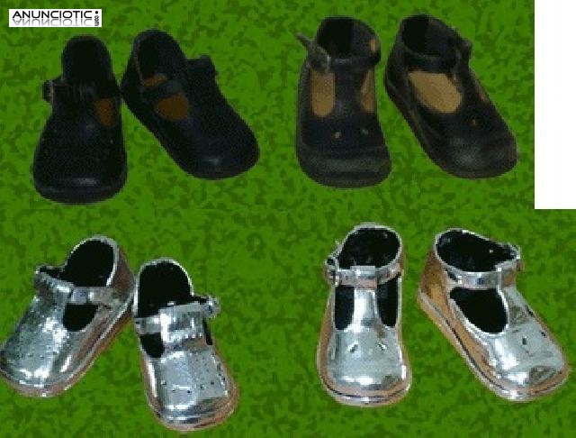 Zapatitos de bebe ba&ntilde;ados en oro plata bronce, etc.