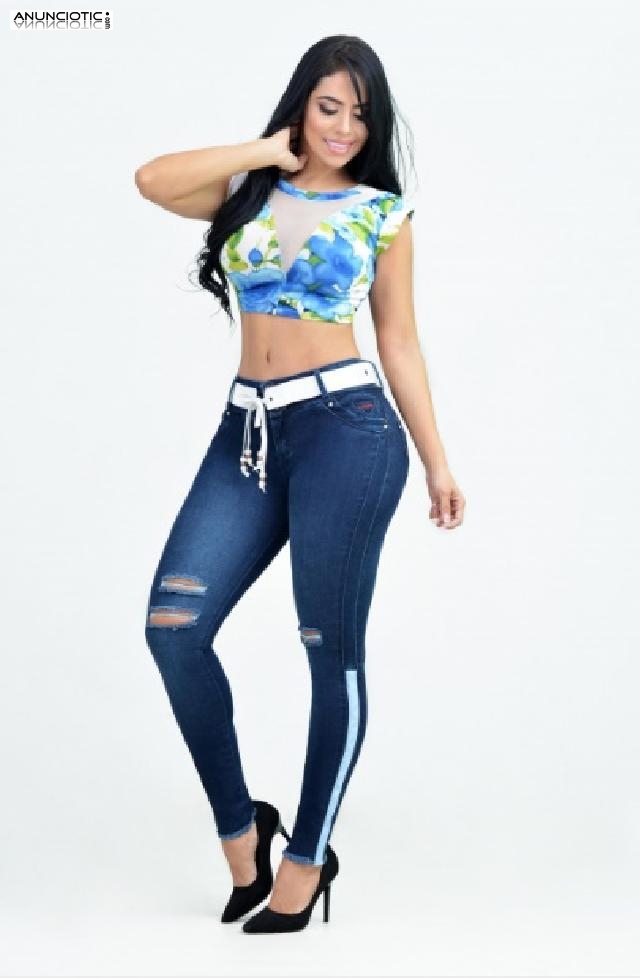 Nuevos dise&ntilde;os en ropa colombiana