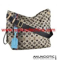 Louis Vuitton,La construcci&uml;&reg;n y el dise&ntilde;o se hacen a mano. www.replicadechina.com