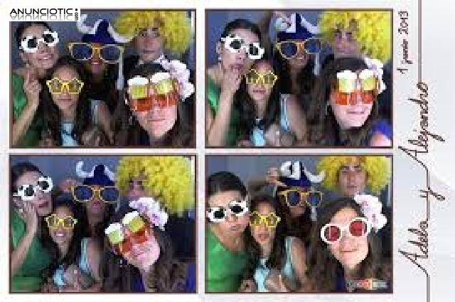 Inmortaliza tu boda de la forma m&aacute;s divertida con este fotomat&oacute;n