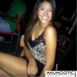 EXPECTACULO DE UNA HERMOSA MUJER COLOMBIANA﻿