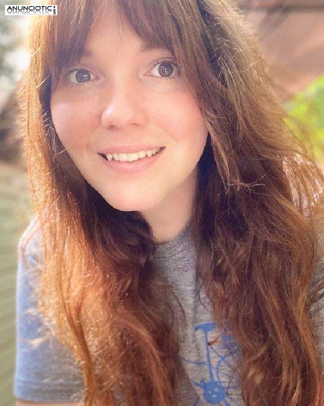 Mujer joven transg&eacute;nero en busca de contactos casuales