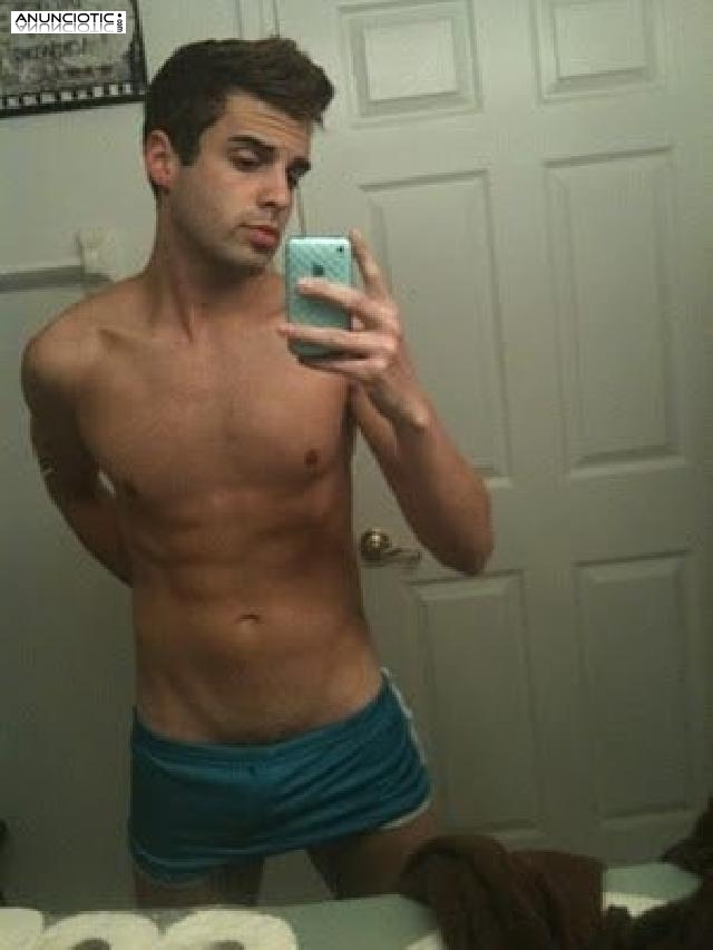 CHICO PASIVO BRASILE&Ntilde;O EN MADRID