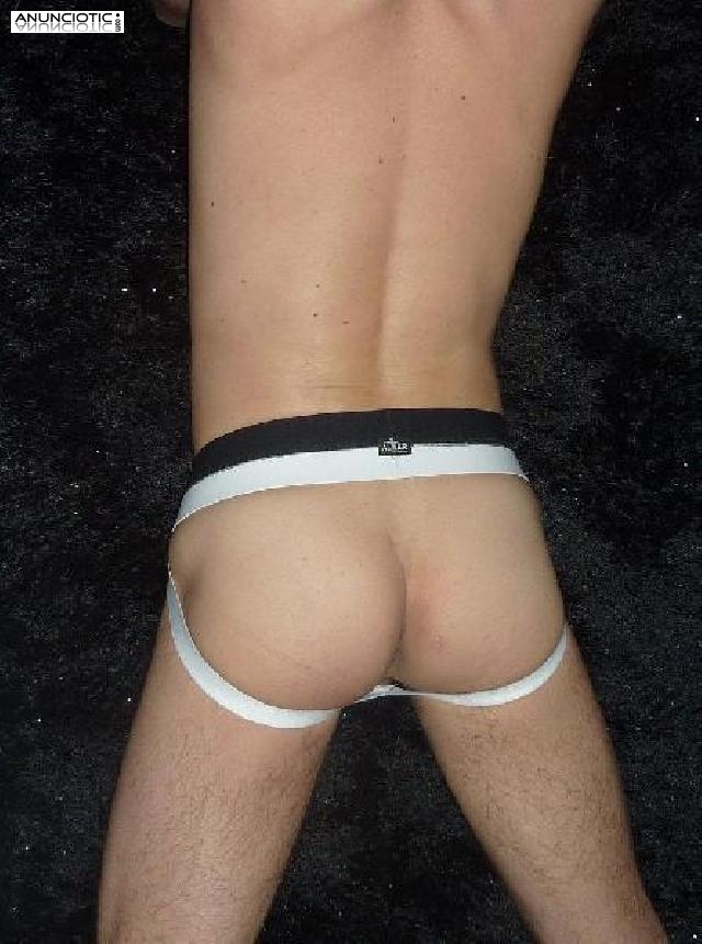 CHICO PASIVO BRASILE&Ntilde;O EN MADRID