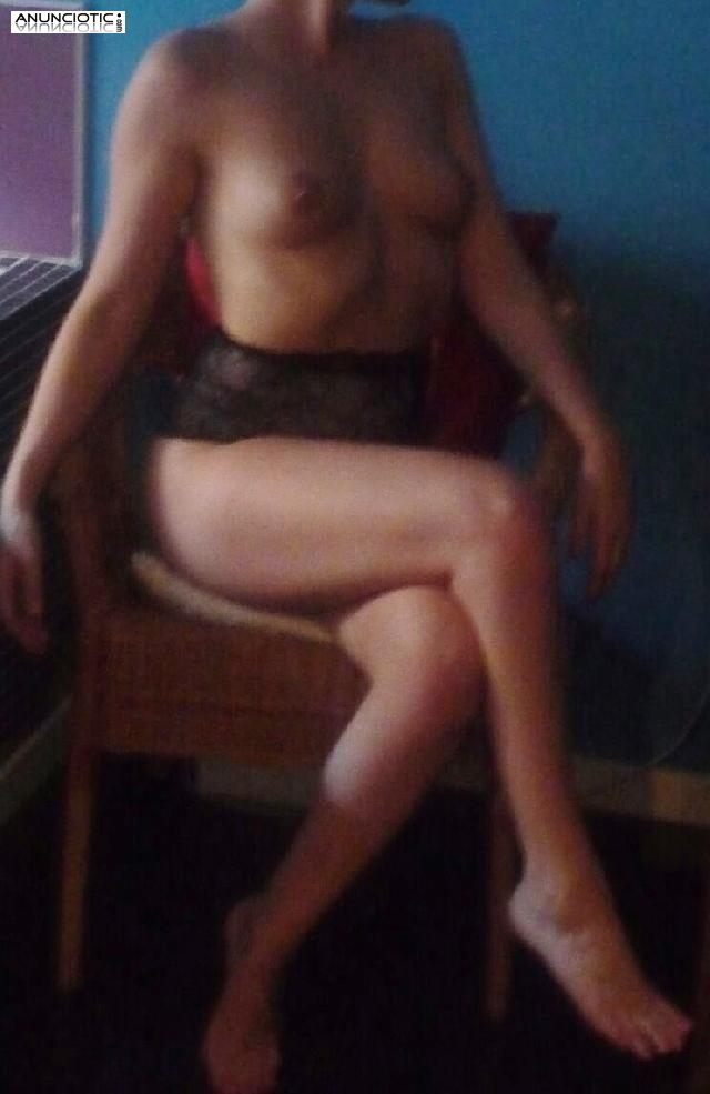 Carlota, 25 a&ntilde;os. Rubia Natural Espa&ntilde;ola. Hasta las 22:00 hs.
