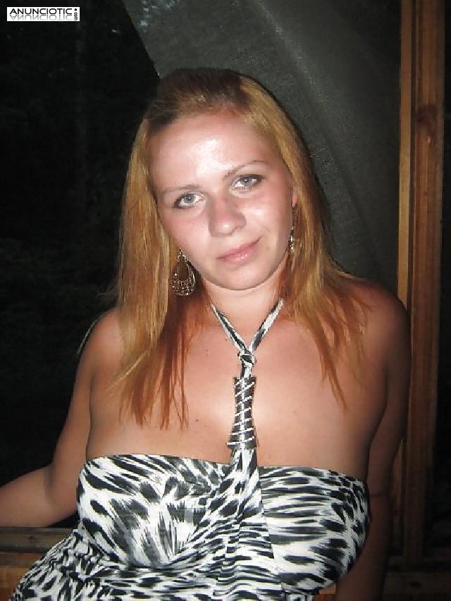 Se&ntilde;ora hermosa exuberante