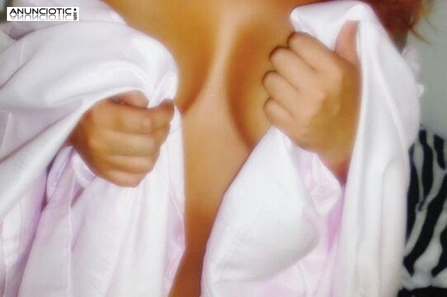 CAROLINA ESPA&Ntilde;OLA PELIROJA CACHONDA  