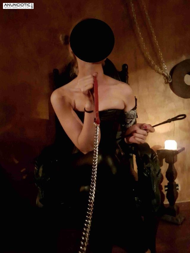 MISTRESS DANA, TU REINA, TU DUE&Ntilde;A... &iquest;QUIERES ENTRAR EN MI REINO?