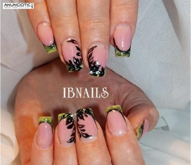 Fresas para las u&ntilde;as