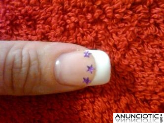 U&Ntilde;AS DE GEL