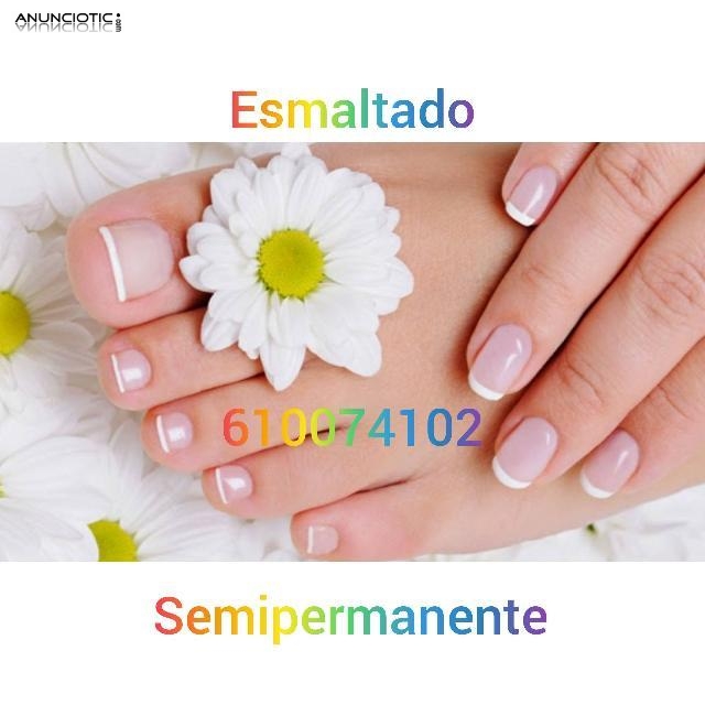 U&ntilde;as de gel acr&iacute;lico semipermanente domicilios