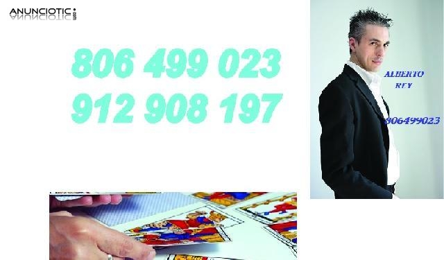 Piensa en ti y ll&aacute;mame