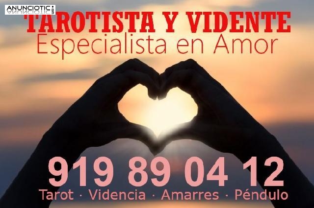 &iquest;SUFRES POR AMOR? Tarot y videncia para dejar de hacerlo
