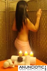 Paola te ense&ntilde;ar&aacute; los beneficios del masaje er&oacute;tico