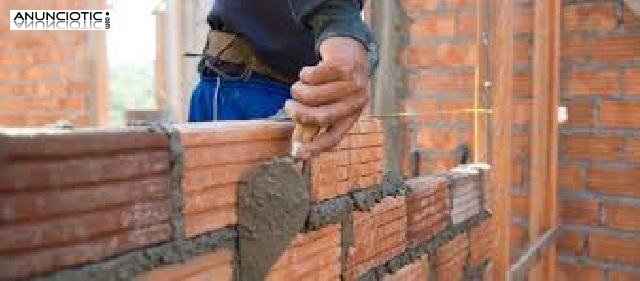 Se solicitan alba&ntilde;iles,pintores,fontaneros...y dem&aacute;s oficios 