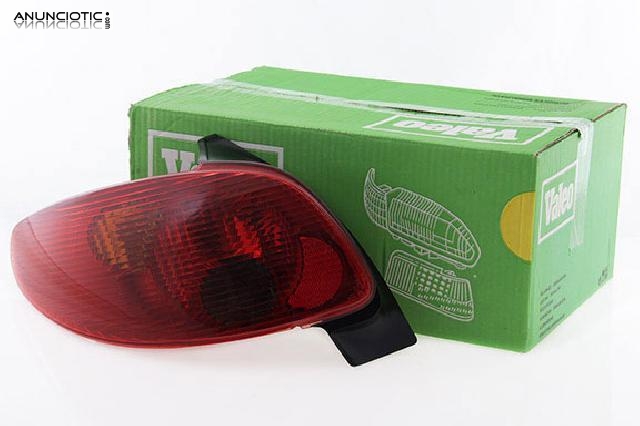 Faro trasero izquierdo peugeot 206 a&ntilde;o 2003