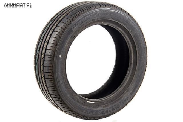 Neum&aacute;tico bridgestone 19555r15