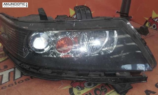 Faro derecho honda accord a&ntilde;o 2004