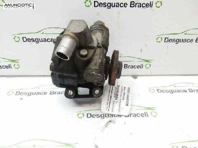 Bomba direccion mercedes clase c-205386 