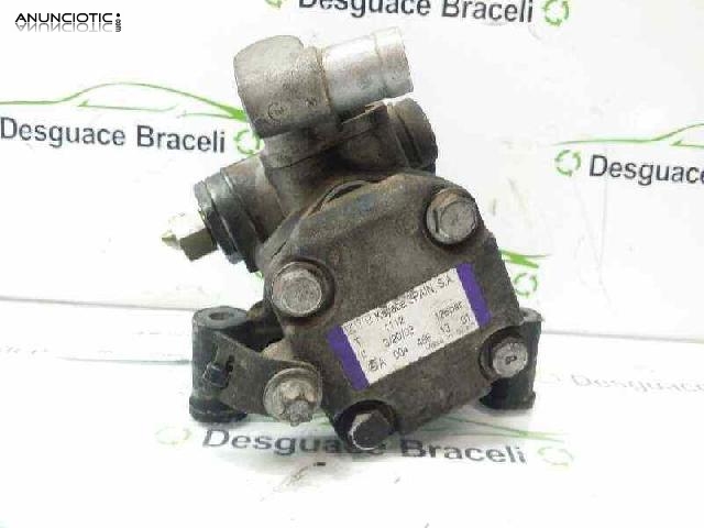 Bomba direccion mercedes clase c-205386 