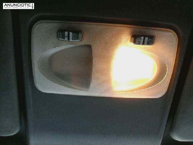 Luz interior fiat doblo-418587