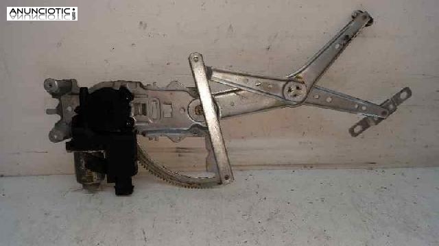 Elevalunas delantero derecho 3050941 