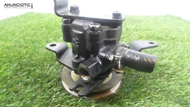 146032 bomba nissan almera i (n15) 2.0 d