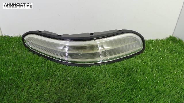 838625 piloto lancia thesis (841_)