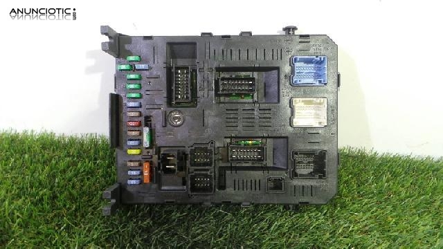 1571478 caja citro&euml;n c4 picasso i (ud_)