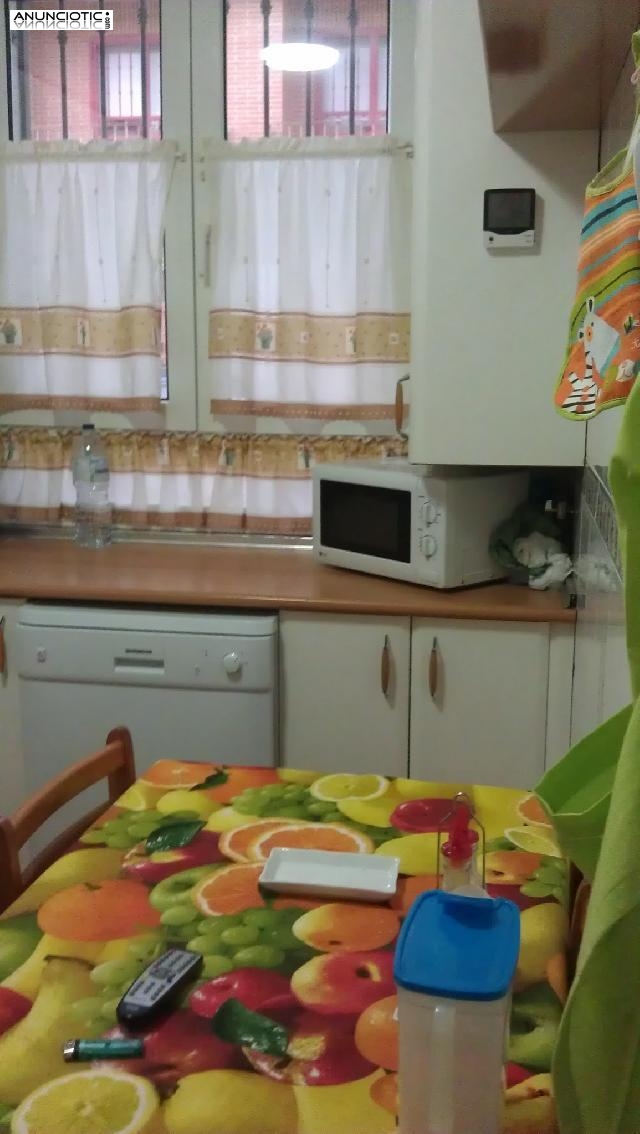 Habitaci&oacute;n en San Mart&iacute;n de la Vega