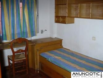 Alquilo habitaciones a j&oacute;venes o estudiantes