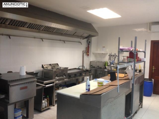 En traspaso negocio de Catering  de comida a domicilio 90m&sup2; en zona Diego d