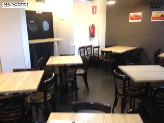 En traspaso Cafeter&iacute;a  140m&sup2; con terraza  en zona Retiro - Ibiza