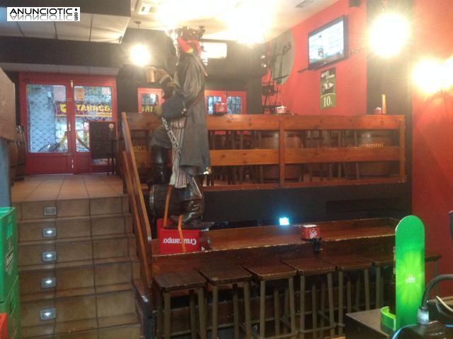   En traspaso Bar sin s/h 150m&sup2; en zona  Moncloa - Arguelles