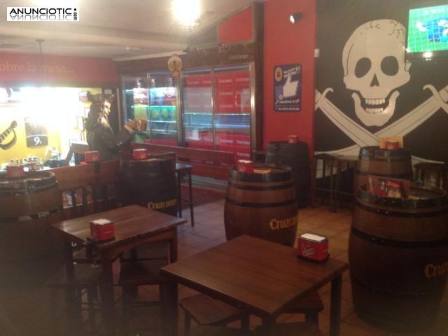   En traspaso Bar sin s/h 150m&sup2; en zona  Moncloa - Arguelles