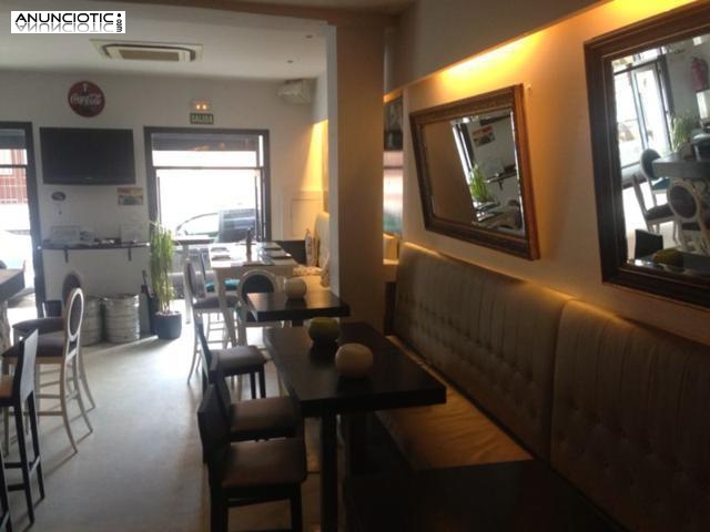 En traspaso Bar � Restaurante en dos plantas 210m&sup2; en zona La Latina