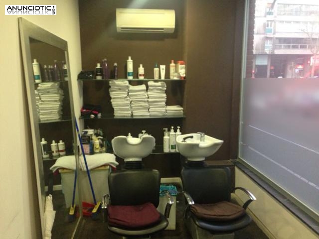En traspaso Peluquer&iacute;a 45m&sup2; en zona Cuzco