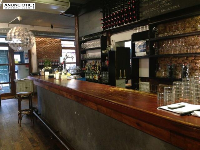Traspaso Bar Restaurante 165m&sup2;  con Licencia de M&uacute;sica en zona Noviciado