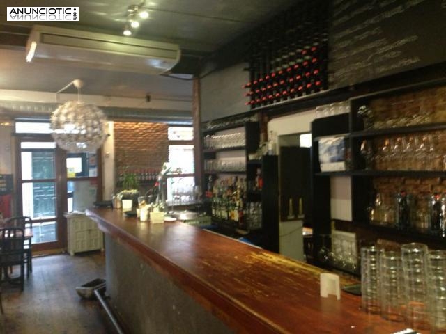 Traspaso Bar Restaurante 165m&sup2;  con Licencia de M&uacute;sica en zona Noviciado