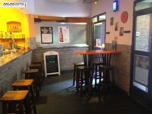 Traspaso Bar con s/h 76m&sup2;  en Tribunal