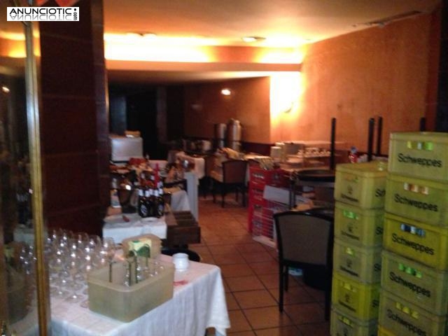 Alquiler local comercial 80m&sup2; con s/h en zona R&iacute;os Rosas