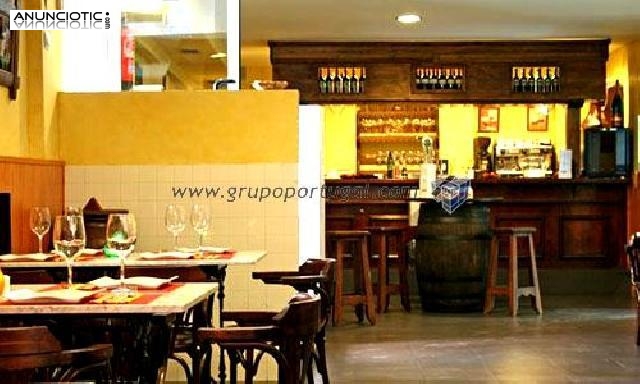 Venta Bar Restaurante 220m&sup2; en dos plantas en pleno centro de Madrid