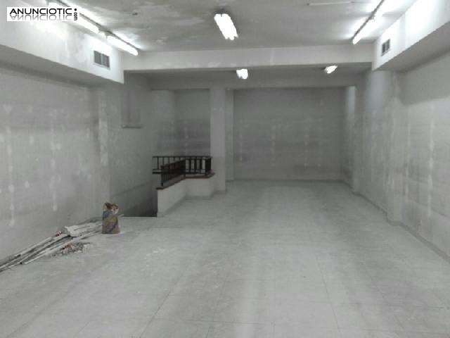 Se alquila local de 198 m en sese&ntilde;a