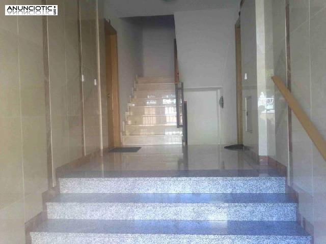 Duplex 3 dorm 2 ba&ntilde;os garaje 130m