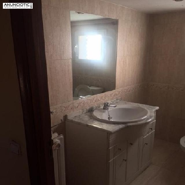 Piso en venta en c/ estocolmo, m&oacute;stoles,